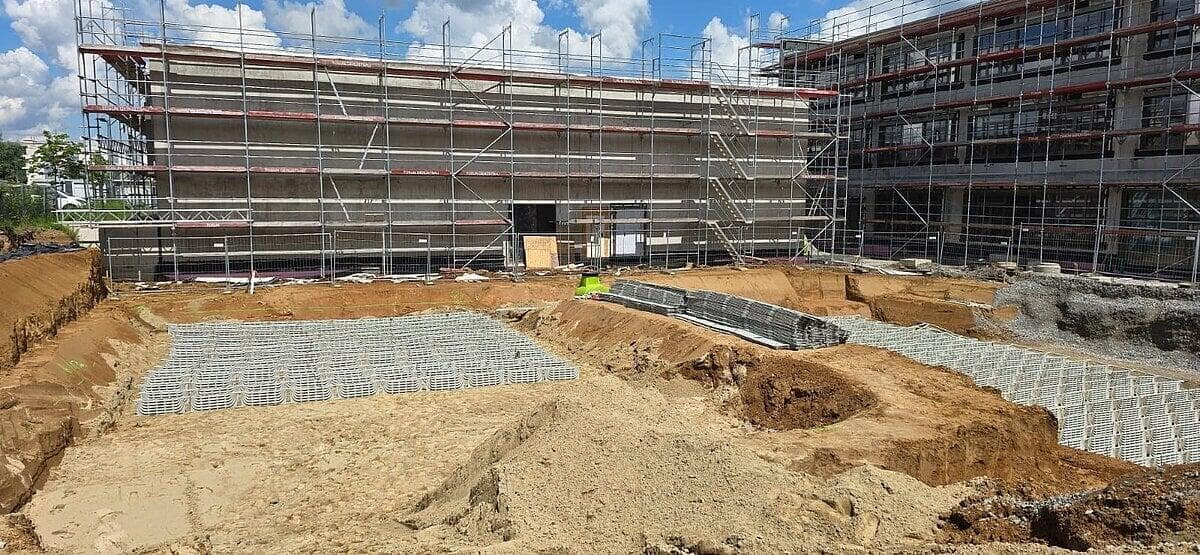 Foto einer Baustelle mit GeoCollect-Kollektoren
